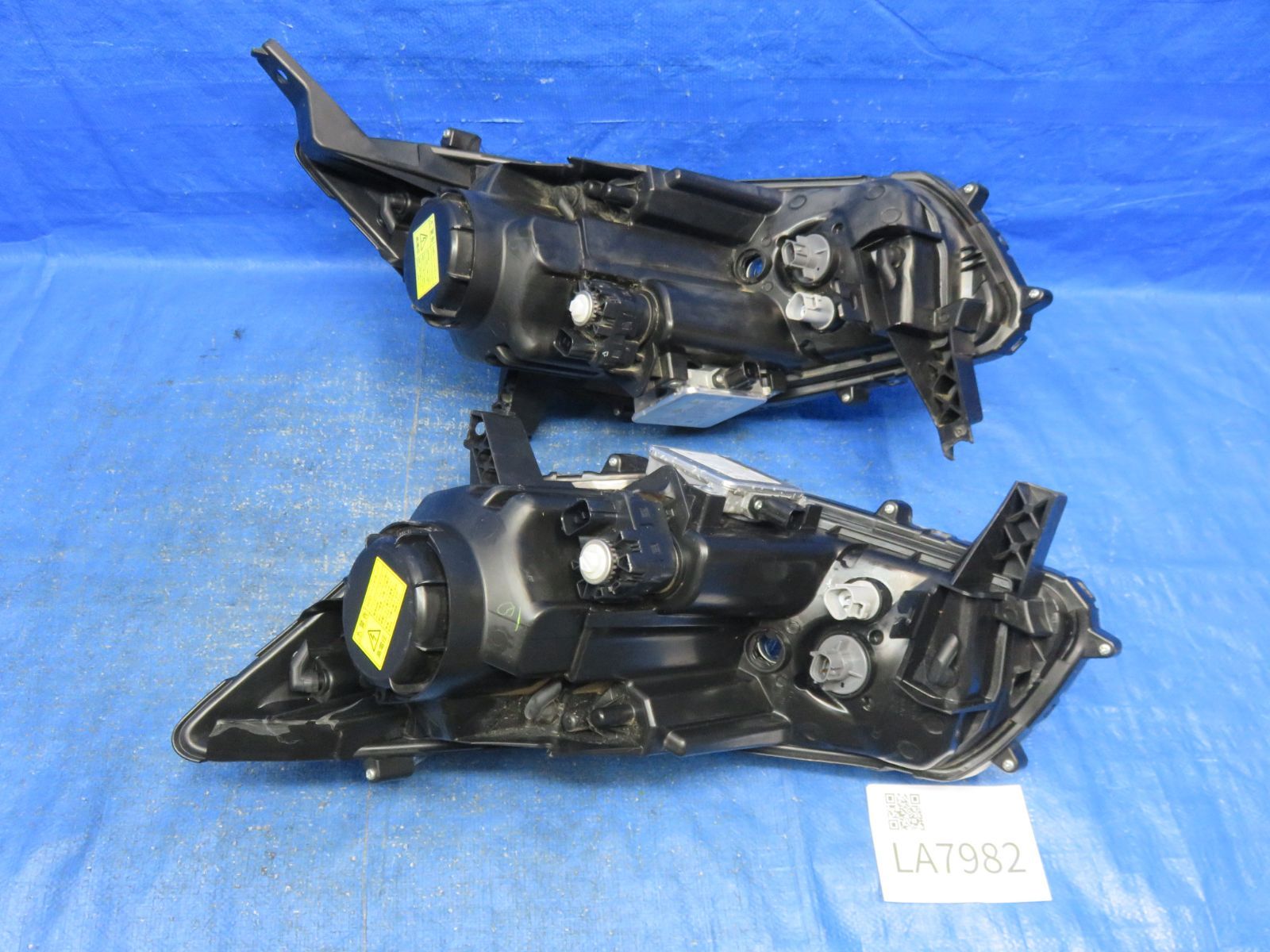 LA7982* 点灯OK 日産 B21W デイズ ヘッドライト HID ヘッドランプ 左右 