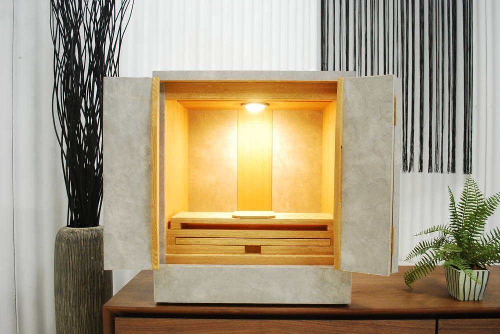 LEDダウンライト付き 231122-仏壇虹