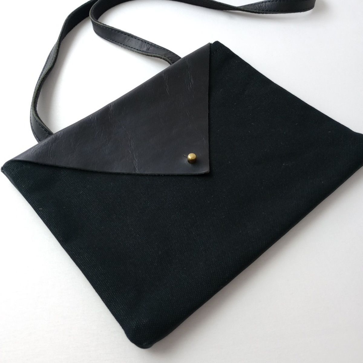 French Bull フレンチブル レザー キャンバス サコッシュ ショルダー