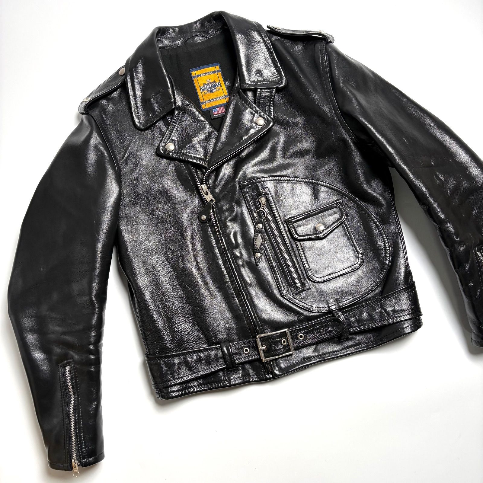 Schott レザーライダースジャケット 黒 42 本革 シングル 米国製】Schott レザー ライダースジャケット 黒 42 馬革 Dポケ 本革