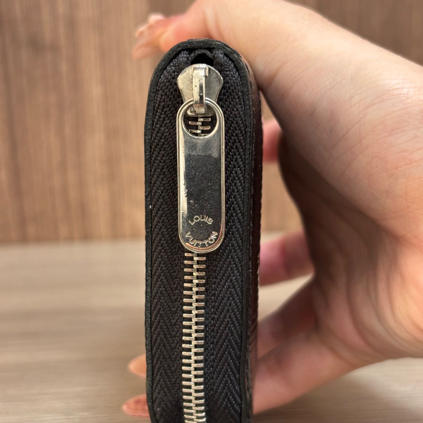 ☆ルイ・ヴィトン LOUIS VUITTON エピ ジッピーコインパース ブラック