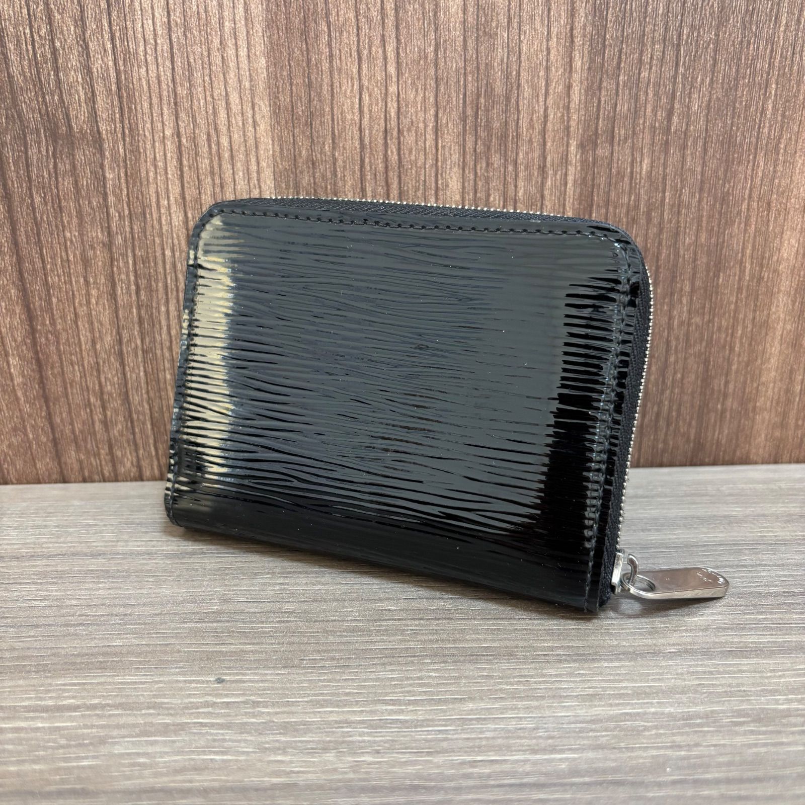 ☆ルイ・ヴィトン LOUIS VUITTON エピ ジッピーコインパース ブラック