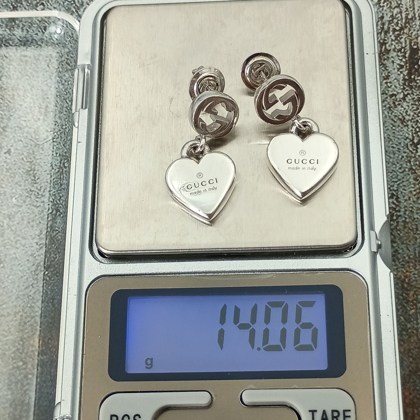GUCCI グッチ インターロッキングG ハート ロゴ ピアス 両耳