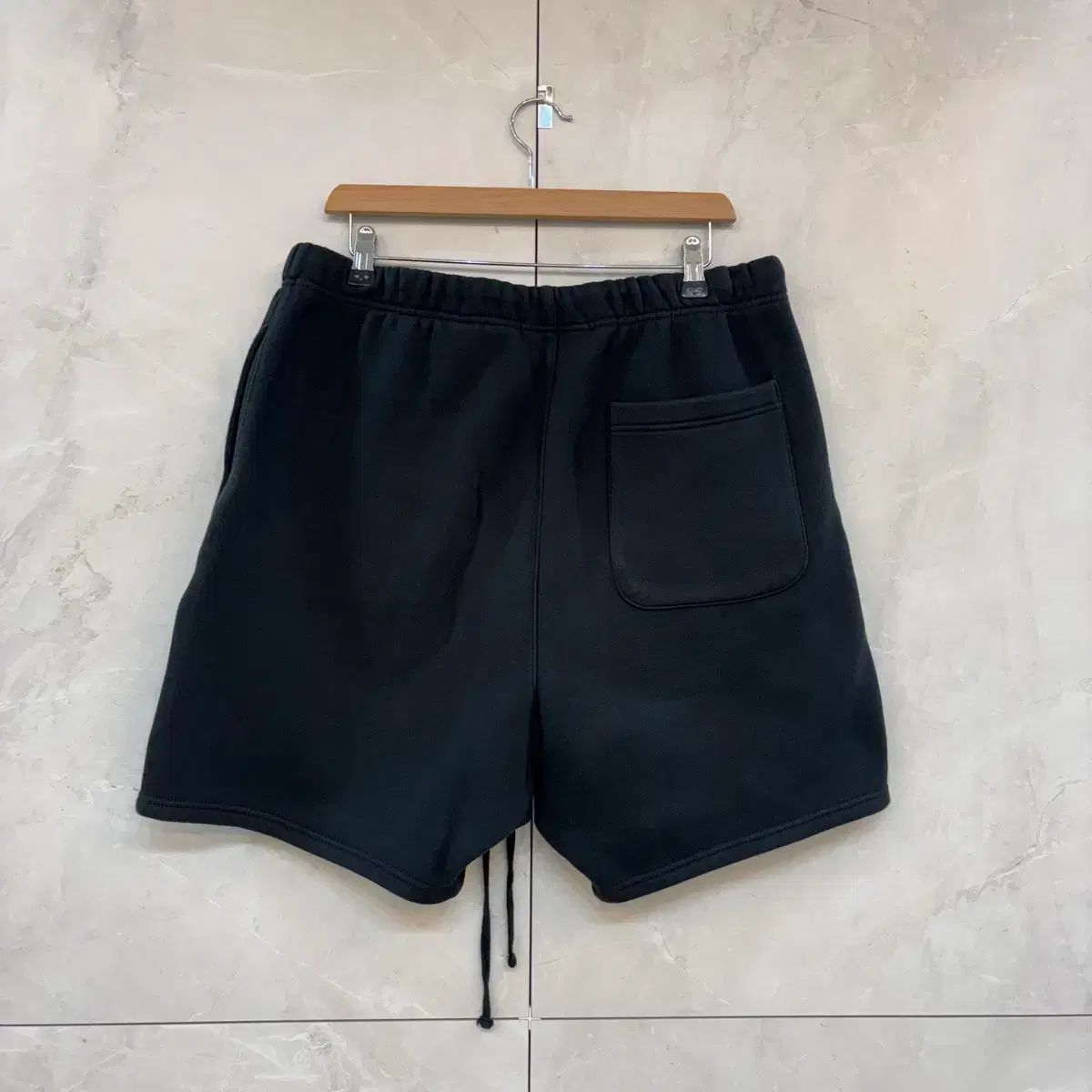 ESSENTIALS エッセンシャルズ スウェット ハーフパンツ ブラック M