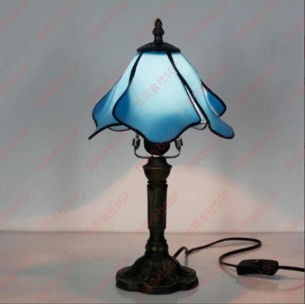 人気推薦 ステンドランプ 電気スタンド テーブルライト 花柄 レトロな雰囲気がおしゃれヴィンテージ技法デスクライト