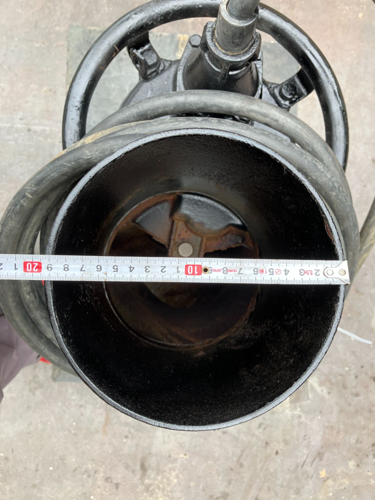  埼玉発 ツルミ 水中ポンプ KRS 2-8 S 8インチ 口径200 mm 工事 排水 200 V 50 Hz 11 kw 電動ポンプ 電動工具 エア工具