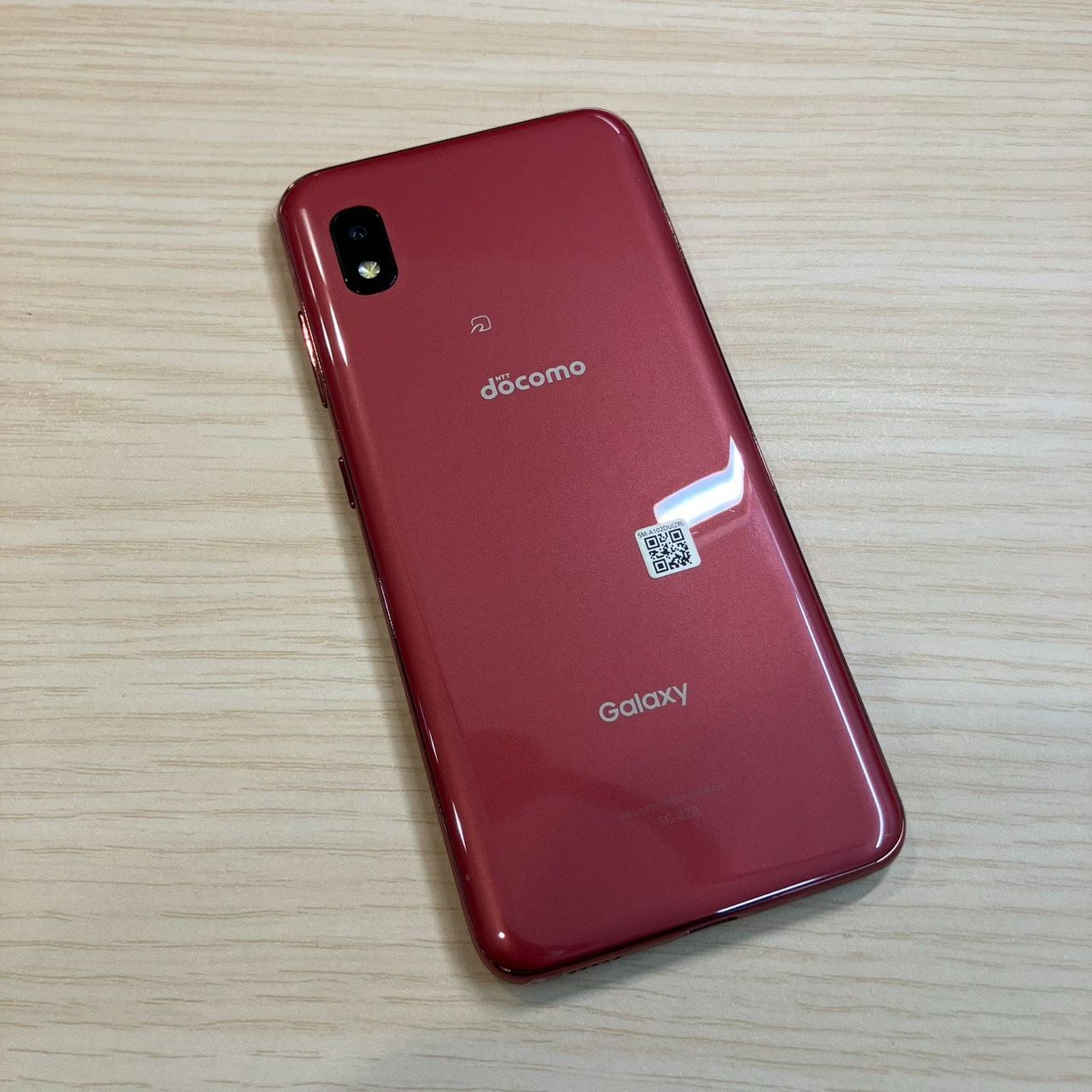Galaxy A21 レッド docomo - メルカリ
