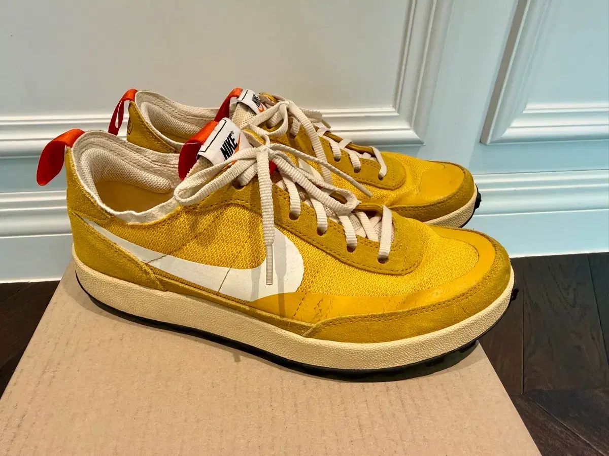 270 NIKE トムサックス ジェネラル パーパス 黄色 - メルカリ