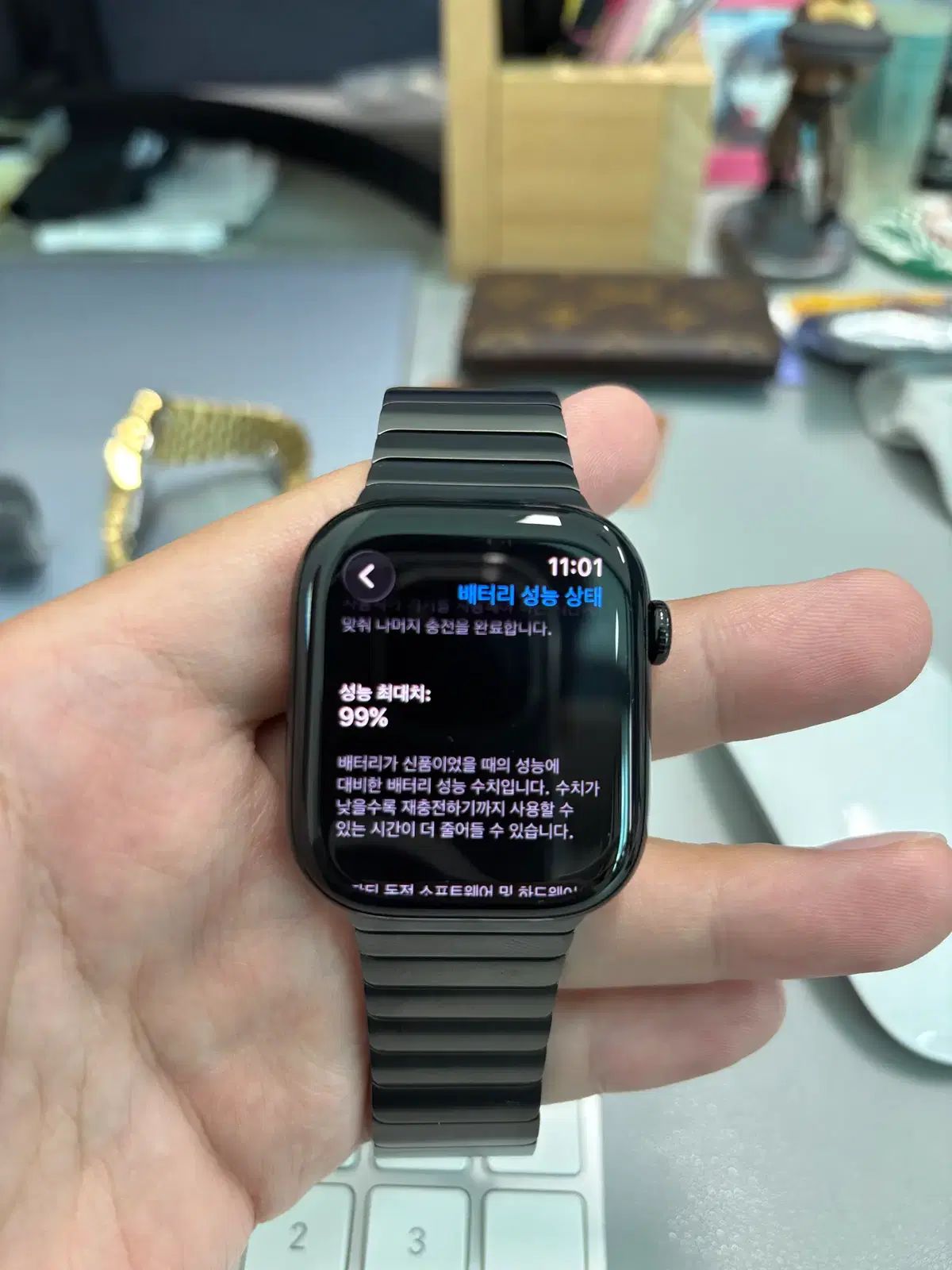 apple watch 10 Zett ブラック リングブレスレット Belkin 3 in 1 統合