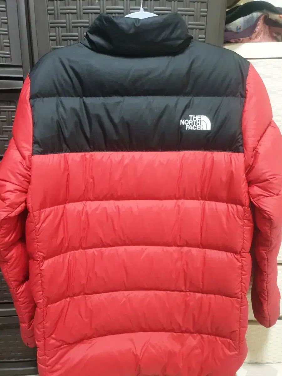 THE NORTH FACE ザノースフェイス ヌプシ ダウン レッド|ブラック