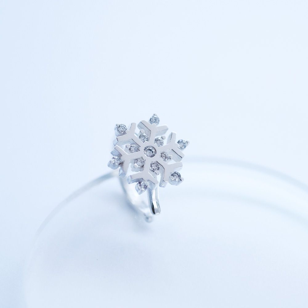 雪の結晶 イヤーカフ シルバー925