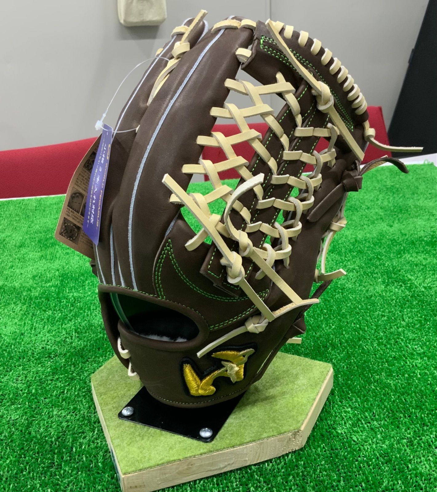 クリスマスセール🎄❤️40％OFF 新品 ワールドペガサス硬式用グラブ右