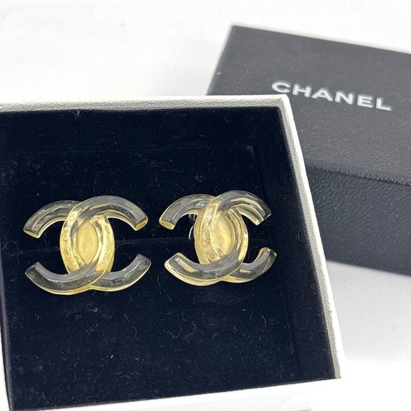 CHANEL　シャネル　クリア　イエローピアス　ココマーク レア CHANEL シャネル ヴィンテージ イヤリング ココマーク スケルトン
