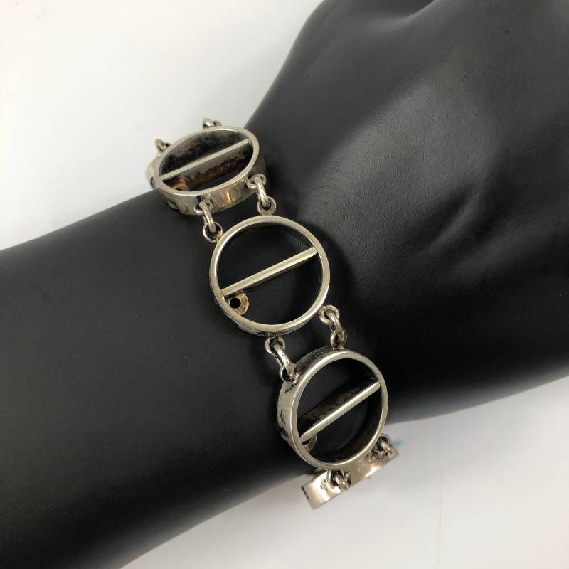 美品・箱付き ダンヒル Dロゴ ブレスレット バングル - メルカリ