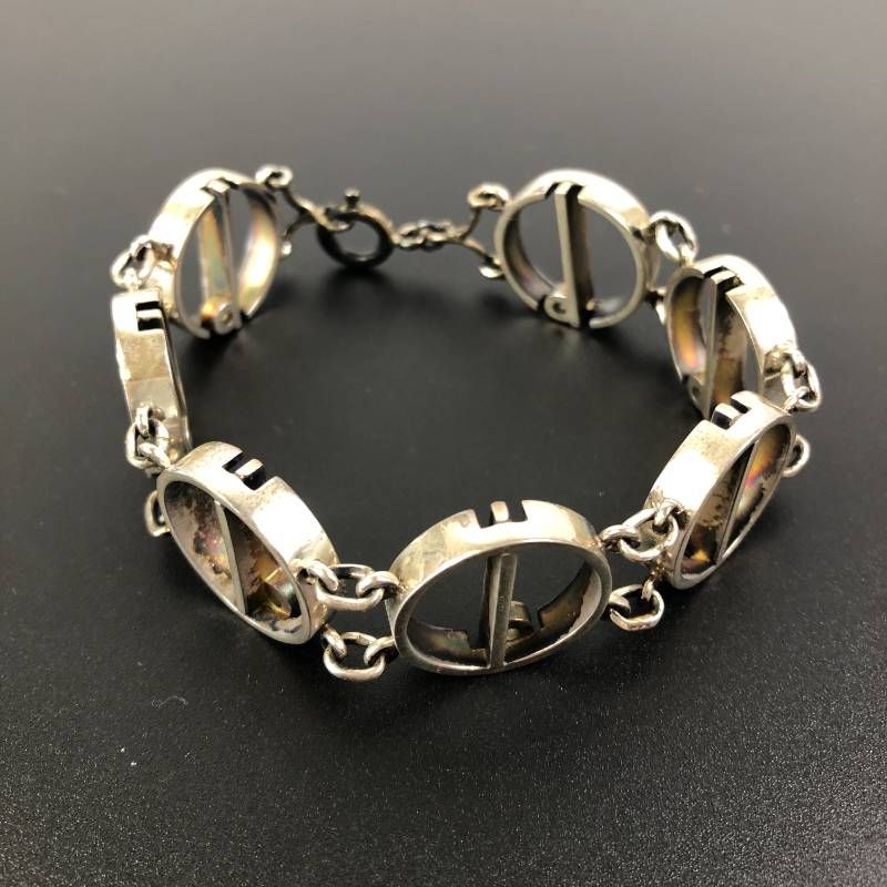 美品・箱付き ダンヒル Dロゴ ブレスレット バングル - メルカリ