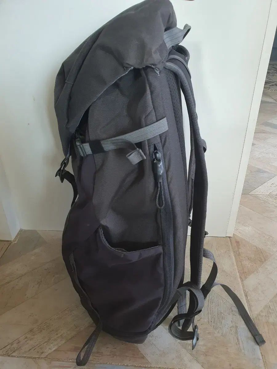  THULE スーリー オールトレイル X 25 リュックサック その他 登山 クライミング用品