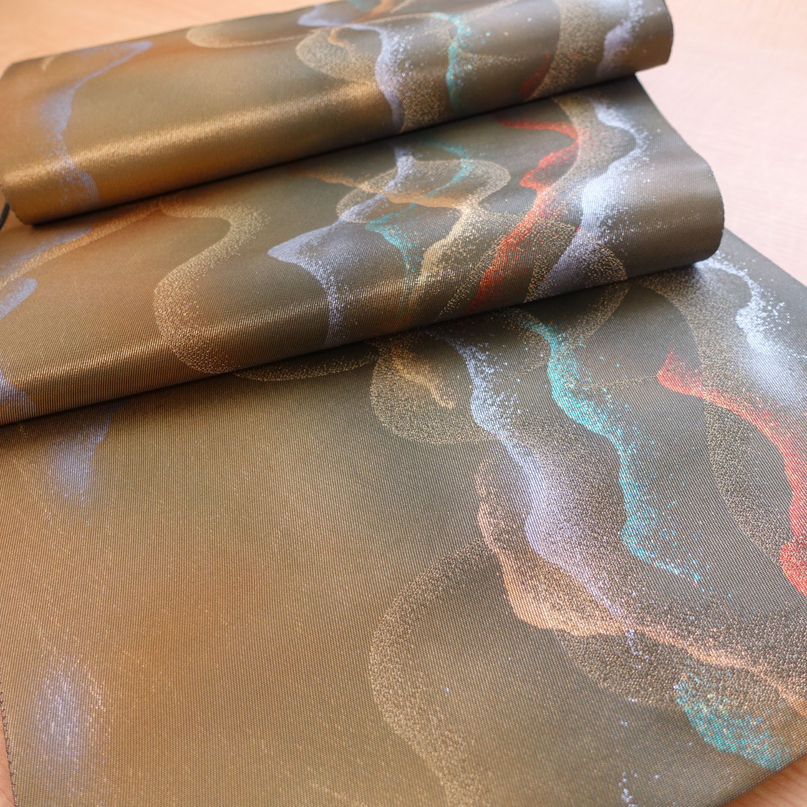 振袖や訪問着に