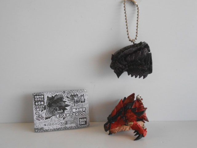 ♯Jkv27IT モンスターハンター4 噛み付き モンスタースイン 人気2種