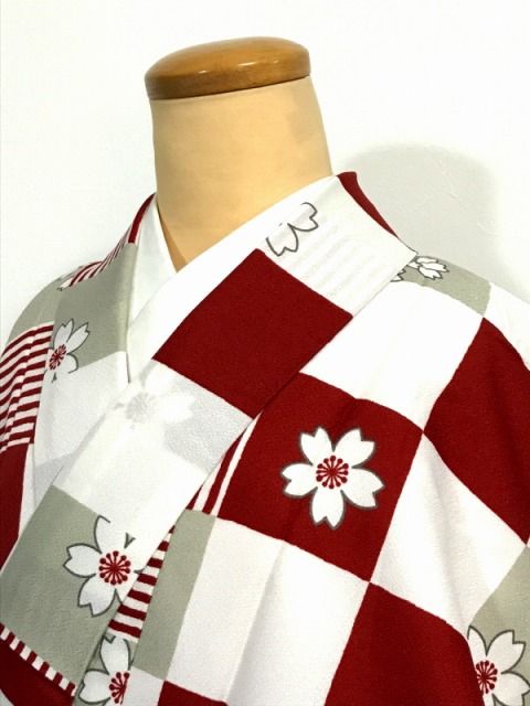 BLサイズ 化繊 小紋 白地に格子 桜模様 普段着 化繊着物 着物 女性着物 レディース レディース着物 かわいい 大きい 大きいサイズ