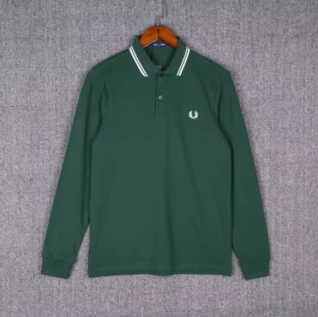 人気が高黒色と緑色いフレッドペリー FRED PERRY ポロシャツ 長袖 Polo