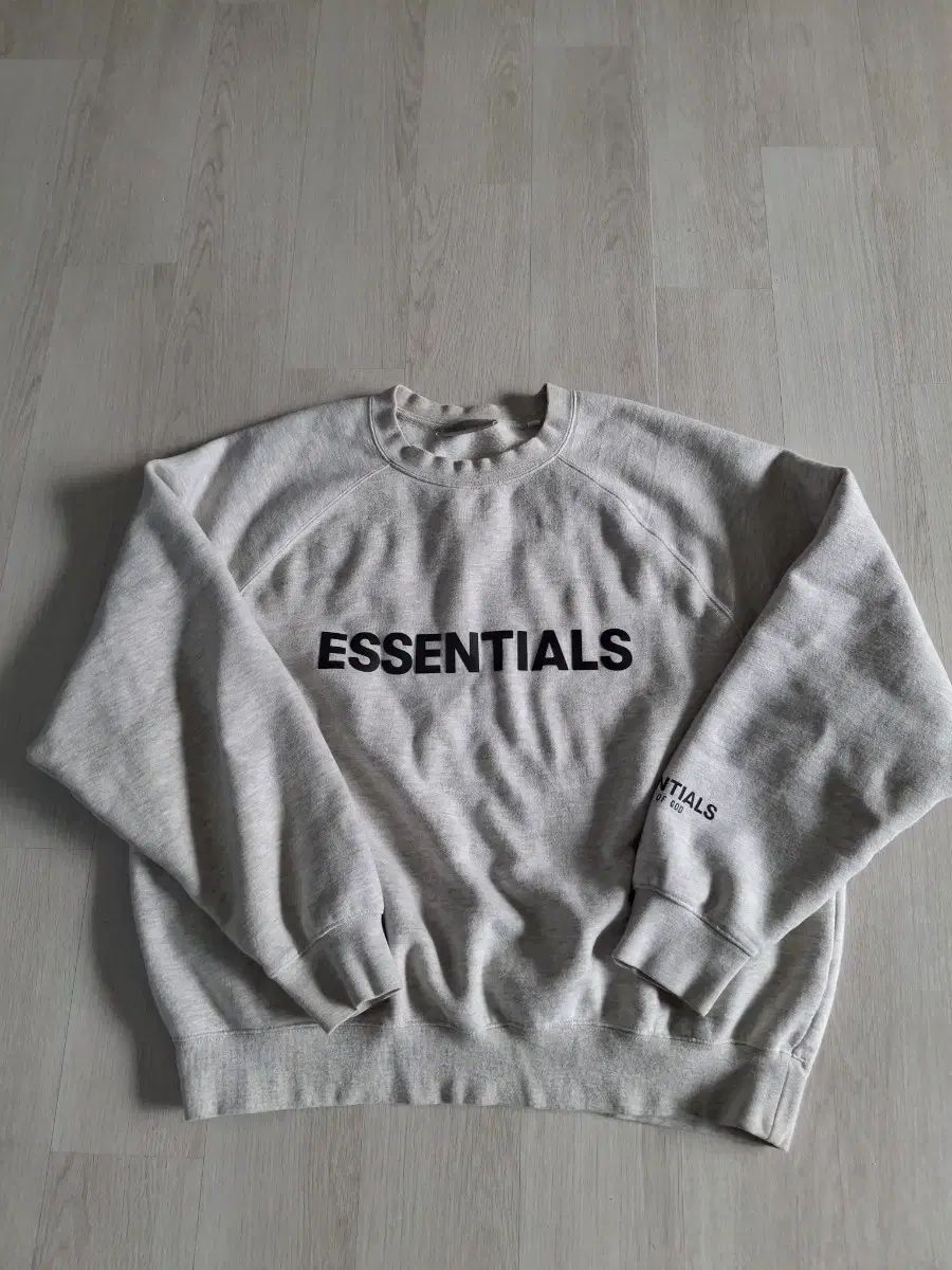 エッセンシャル ESSENTIALS スウェット Tシャツ