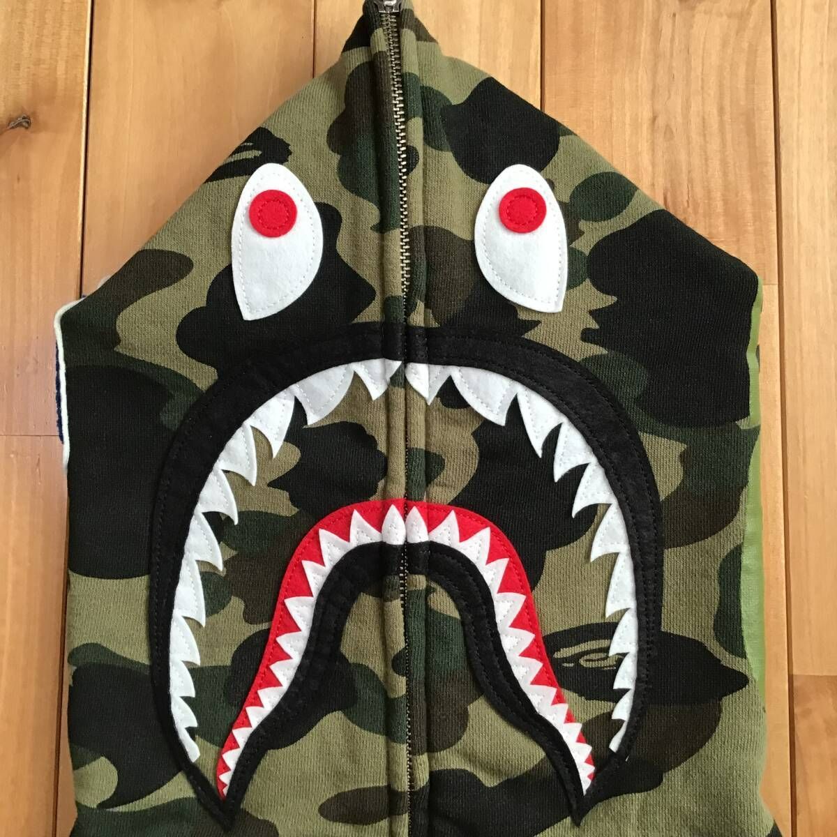 1st camo green シャーク パーカー Mサイズ shark full zip hoodie a