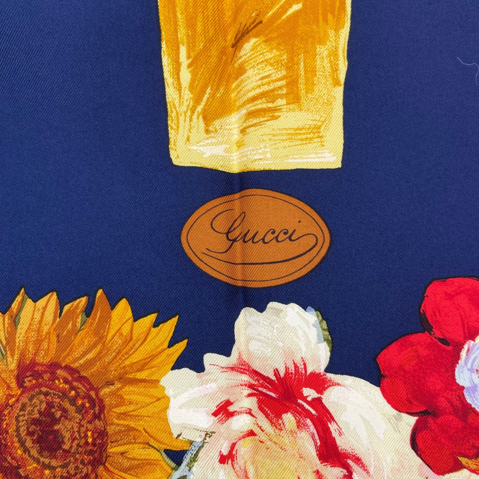 新品同様 GUCCI グッチ スカーフ シルク 大判 花柄 油絵タッチ マルチ