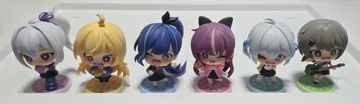 ホワイトムーンストーン コレクション 星 台座付き 両面強ブルーシラー