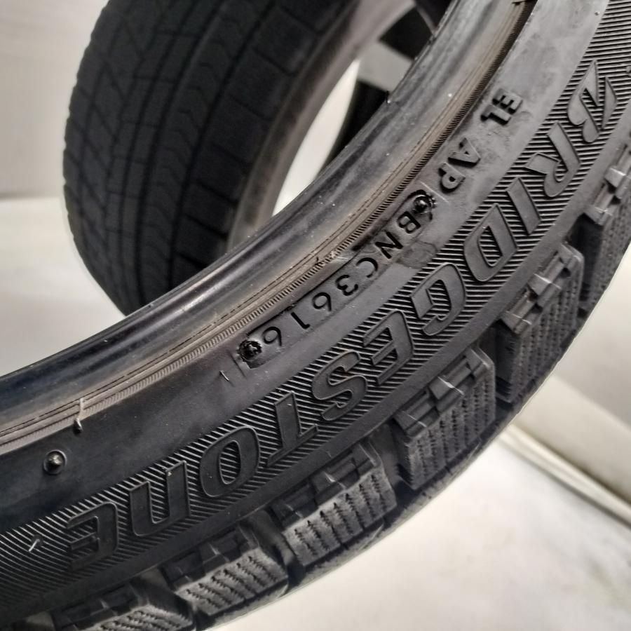  配送先指定あり スタッドレス 2本 255 35 R 19 ブリヂストン VRX 2016年製 80〜85 ～本州 四国は ～ 19インチ スタッドレス