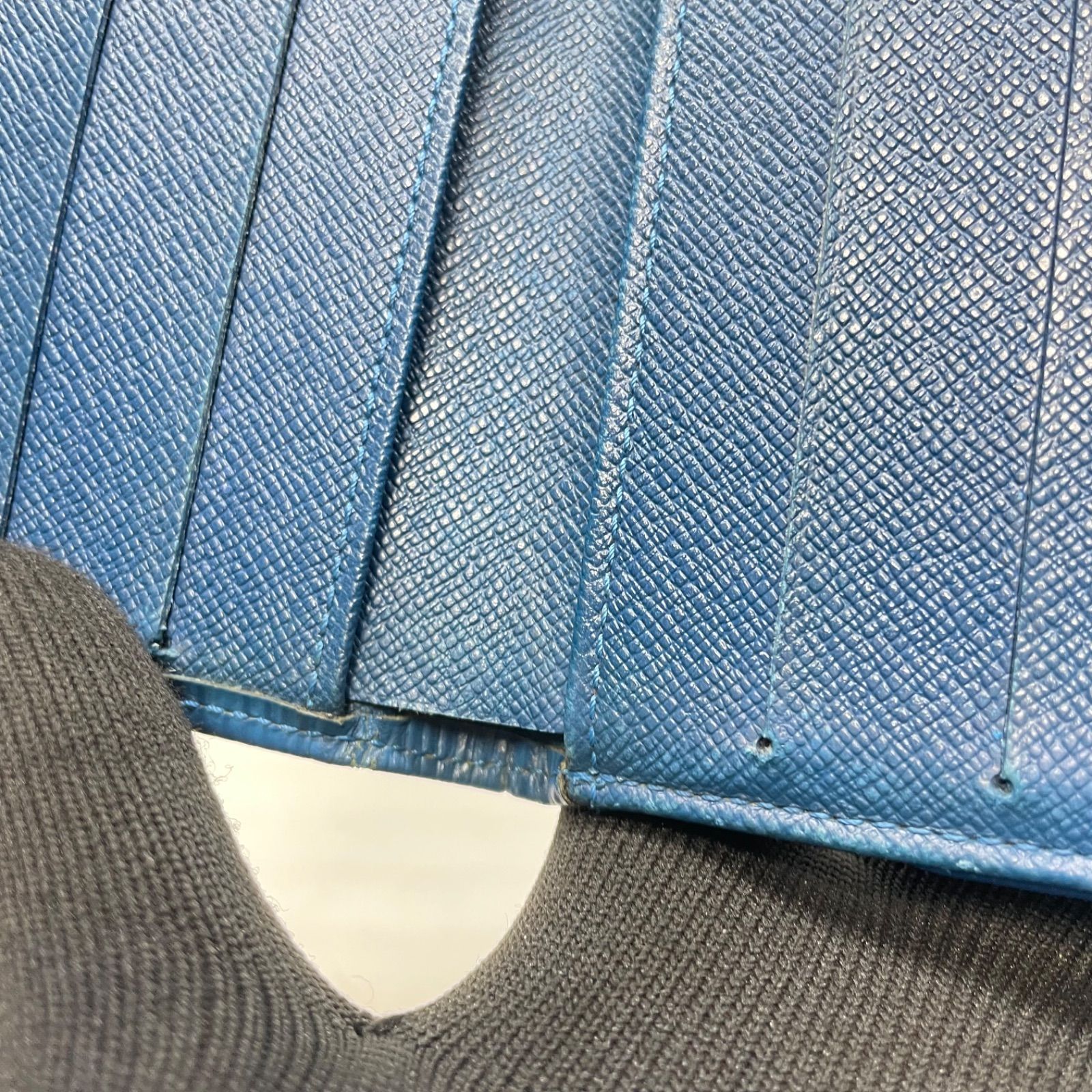 2683 LOUIS VUITTON ルイヴィトン エピ ブルー 三つ折り財布 エリーズ