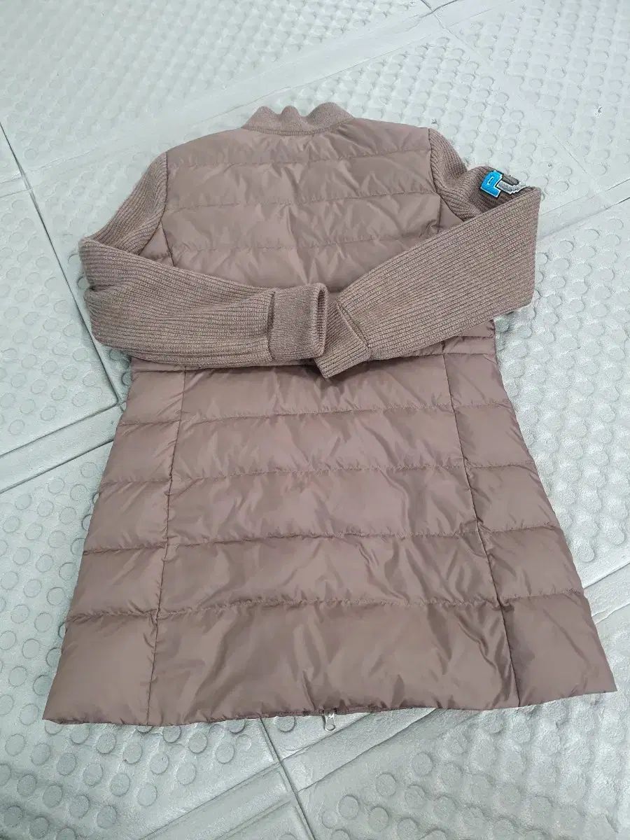 JDX スポーツニット ダウン ベスト ブラウン