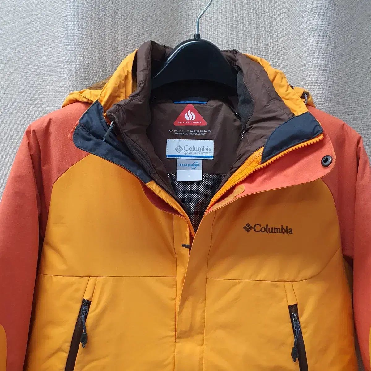 ウィンドブレーカー