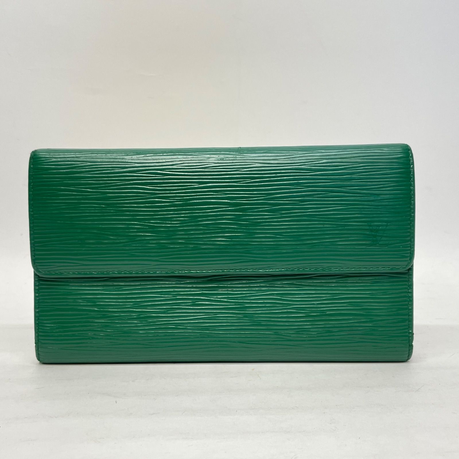 2601 LOUIS VUITTON ルイヴィトン エピ グリーン 三つ折り財布
