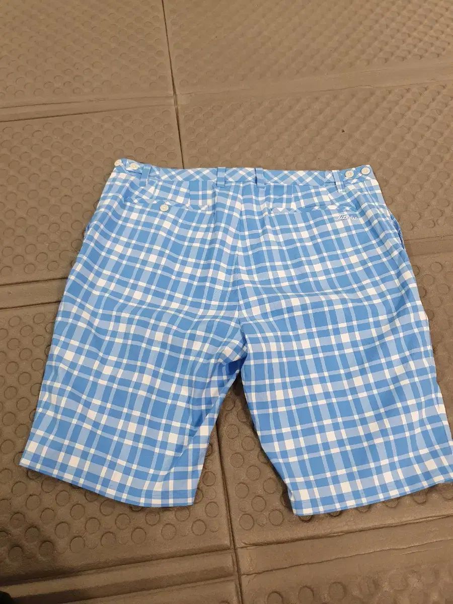 タイトリスト CHECK パータン ハーフパンツ ブルー 白