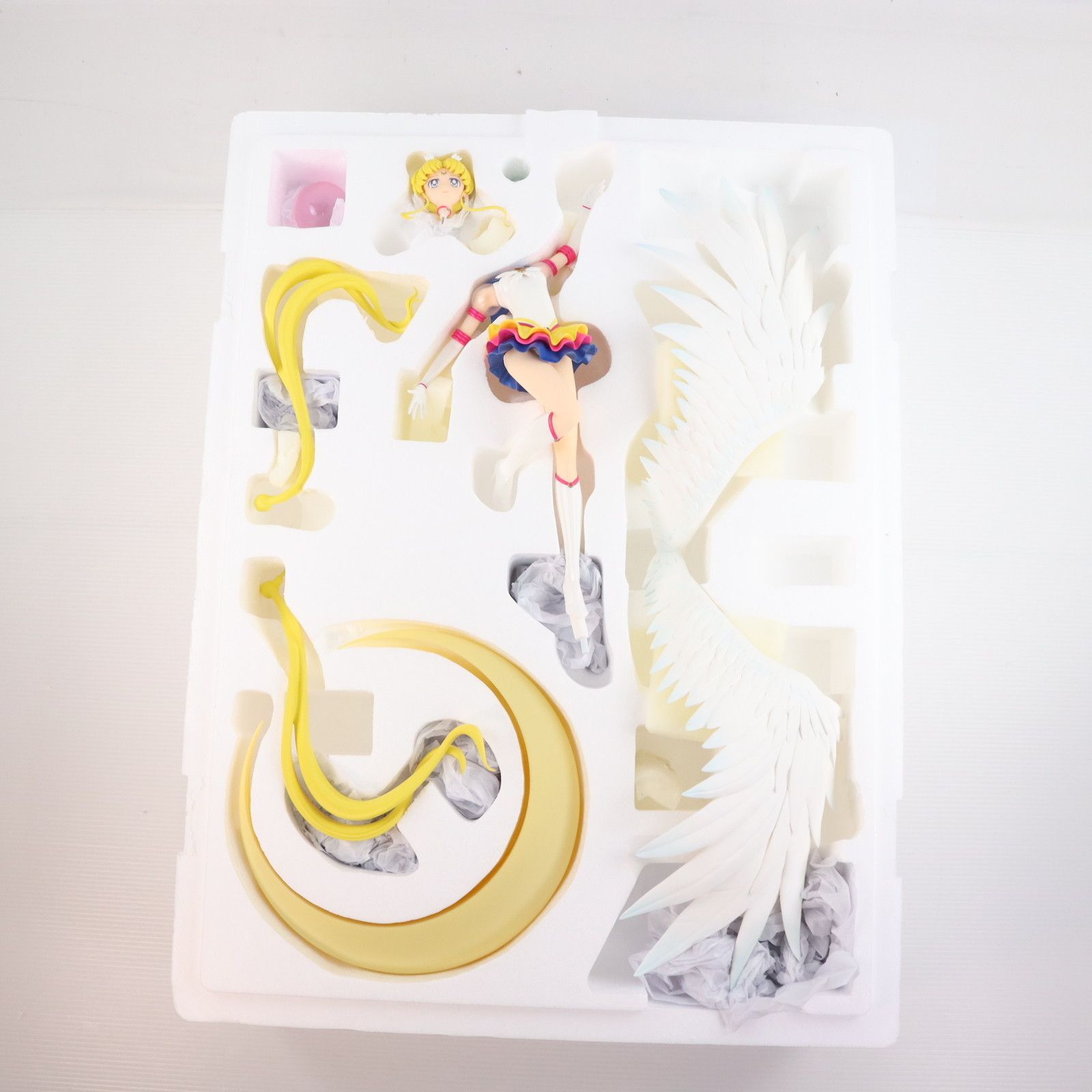 ワンダースタチュー エターナルセーラームーン 劇場版「美少女戦士