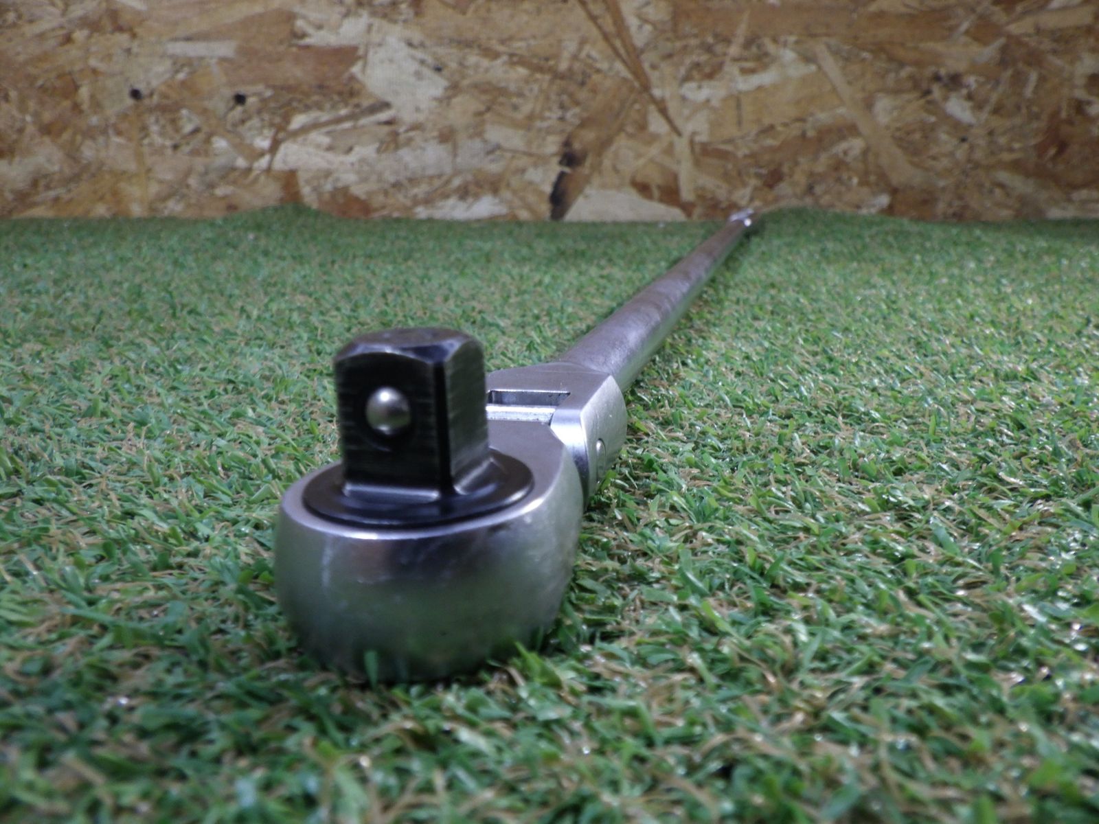  トネ TONE RH 4 FHX 超ロング首振ラチェットハンドル ホールドタイプ 差込角12.7 mm 1|2 全長約63 cm 工具 自動車 整備 品 ラチェットハンドル スパナ レンチ