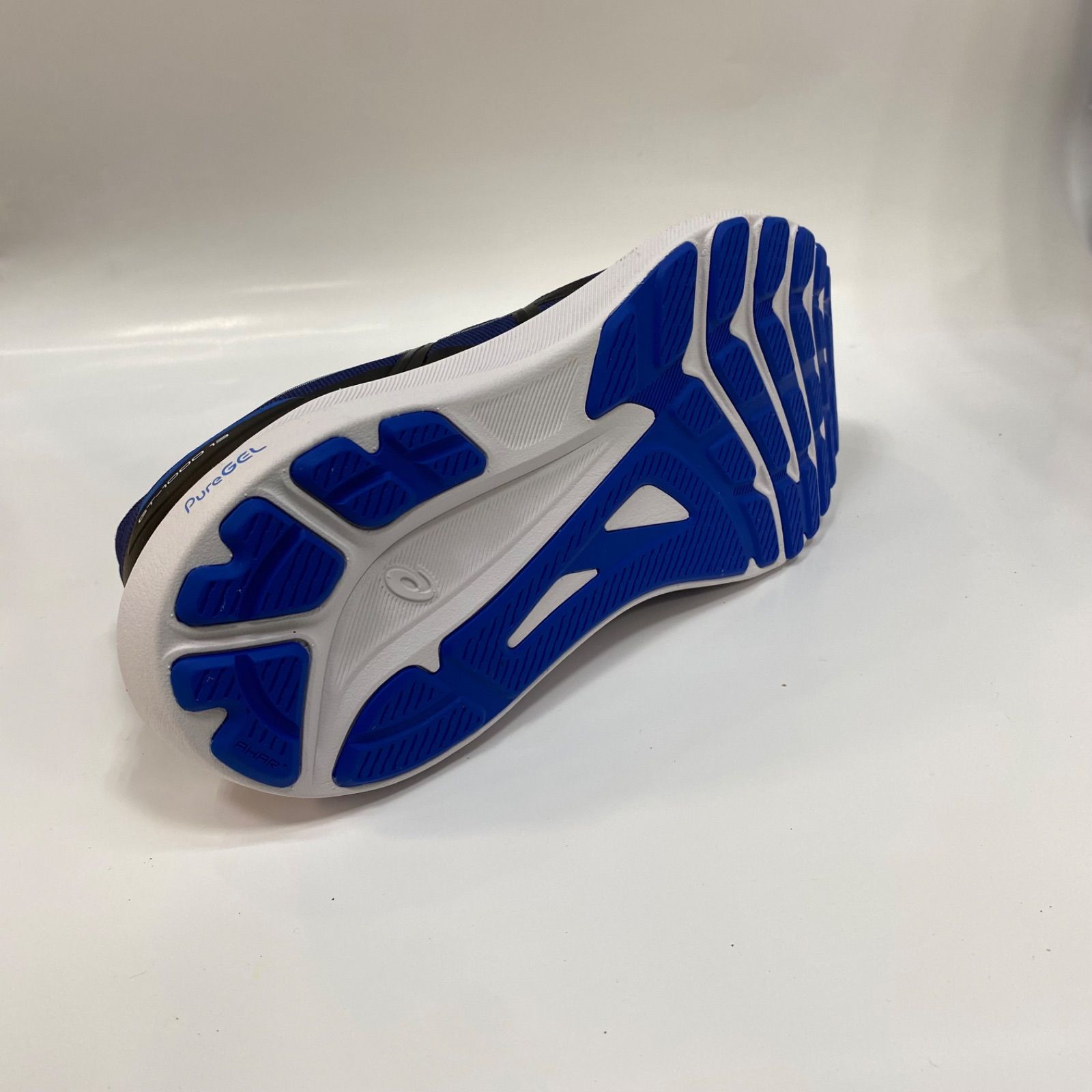 ランニングシューズ