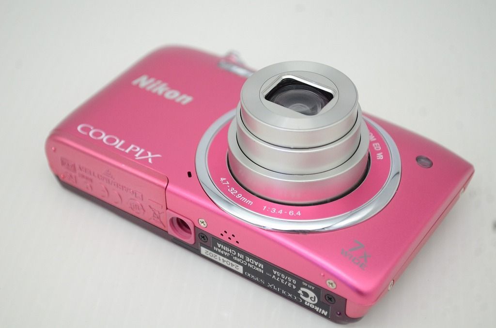 美品 Nikon ニコン COOLPIX S3500 コンパクトデジタルカメラ