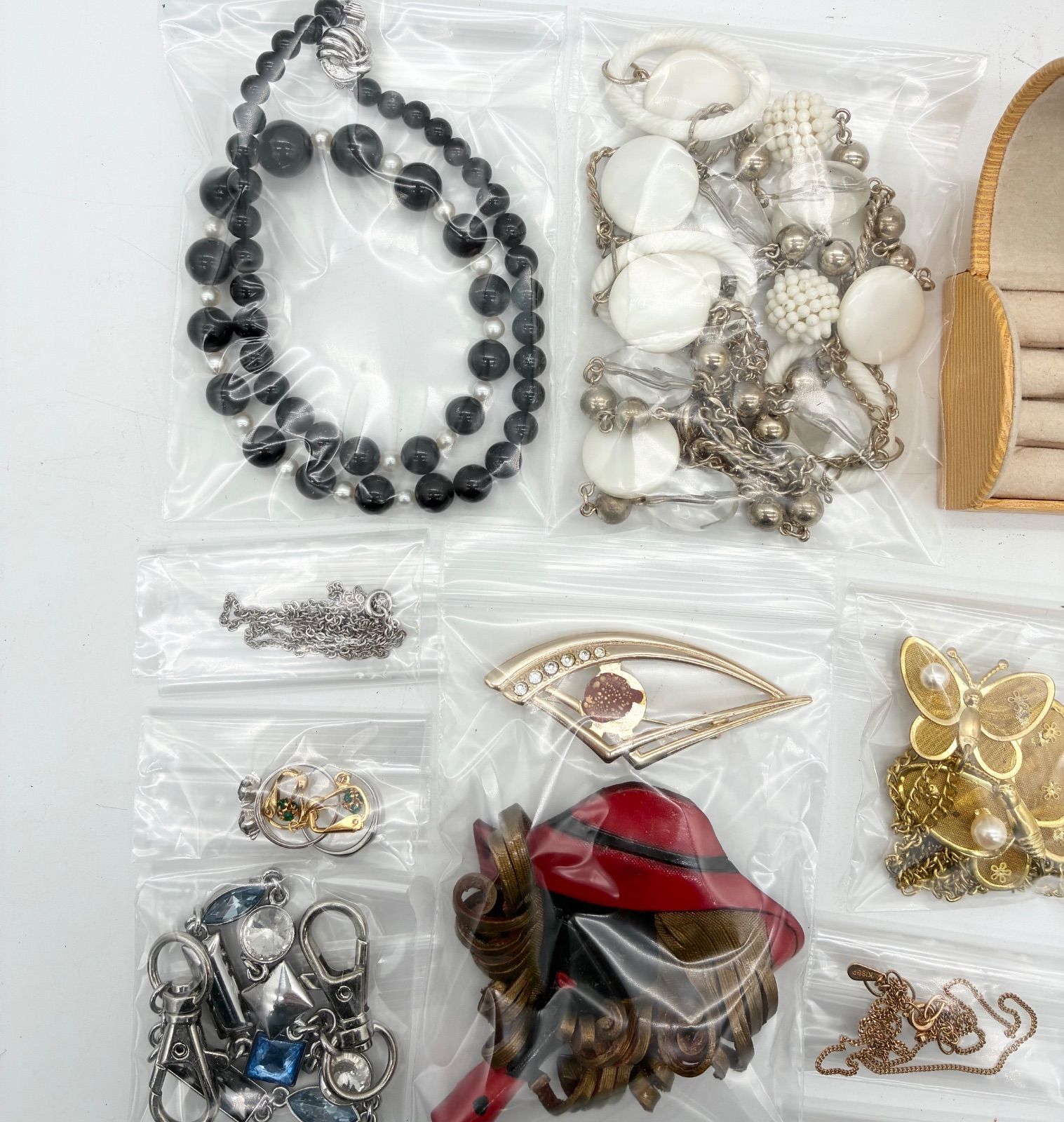 イミテーション まとめ アクセサリー① - メルカリ