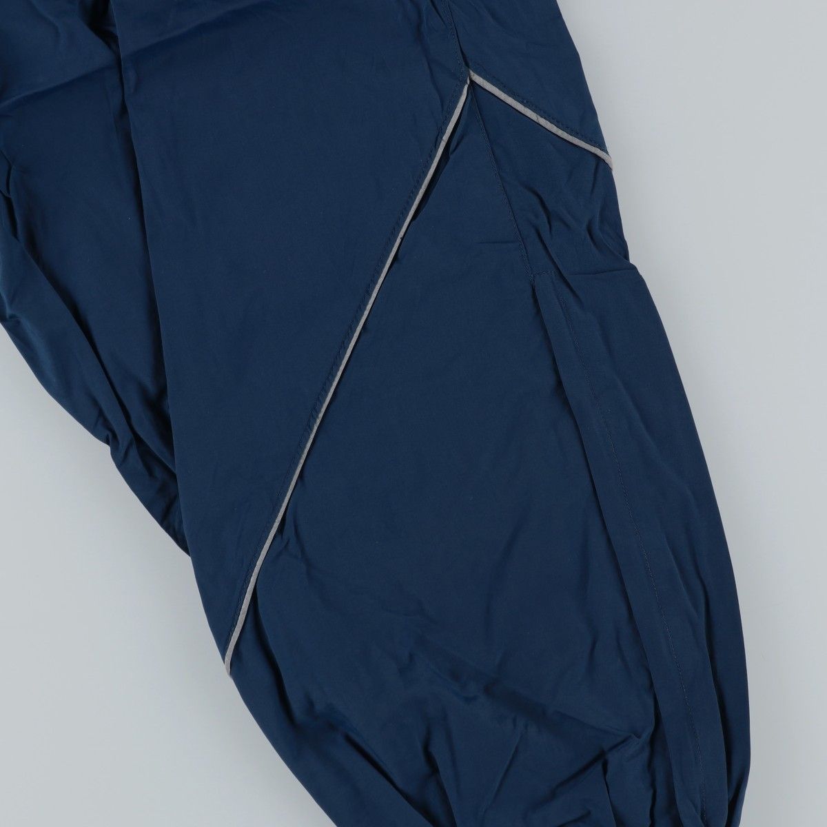 トレーニングパンツ ナイロンパンツ