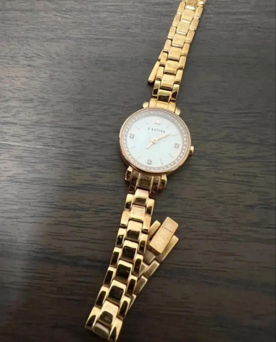 J.ESTINA ジェイエスティナ ゴールド レディース 腕時計