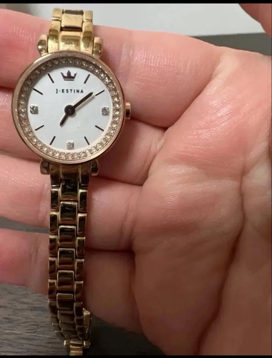  J.ESTINA ジェイエスティナ ゴールド レディース 腕時計 金属ベルト 時計
