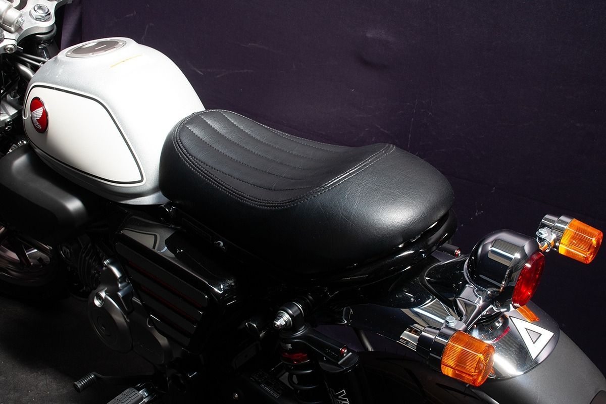 シティレーサーシート モンキー１２５ ブラック BLACK