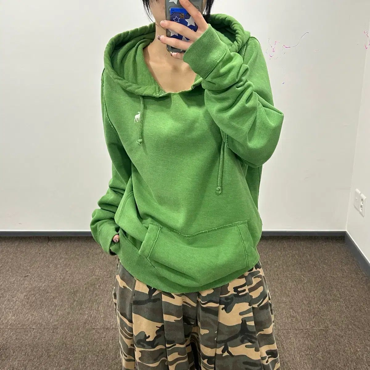 【高島大樹】粉引輪花7寸深皿 2枚セット 高島大樹】粉引輪花7寸深皿 2枚セット