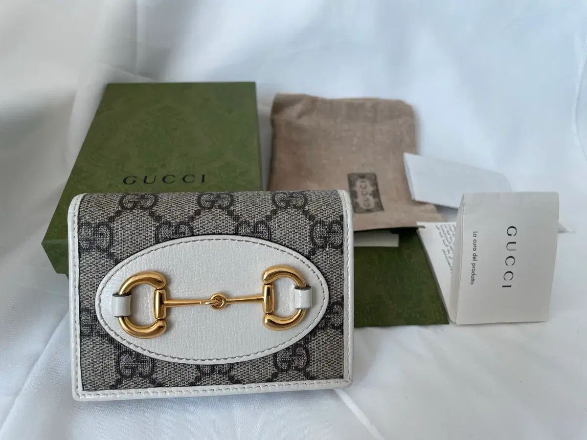 グッチ ホースビット カードウォレット 二つ折り財布 GGスプリーム