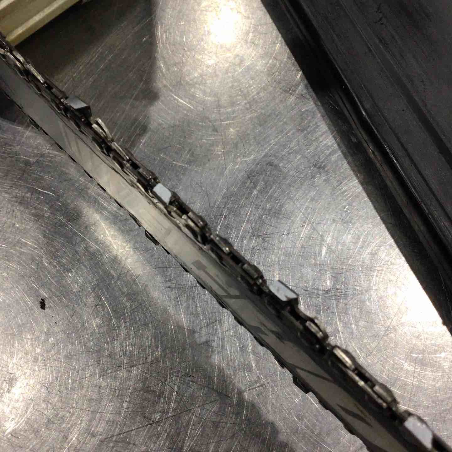 エンジンチェンソー