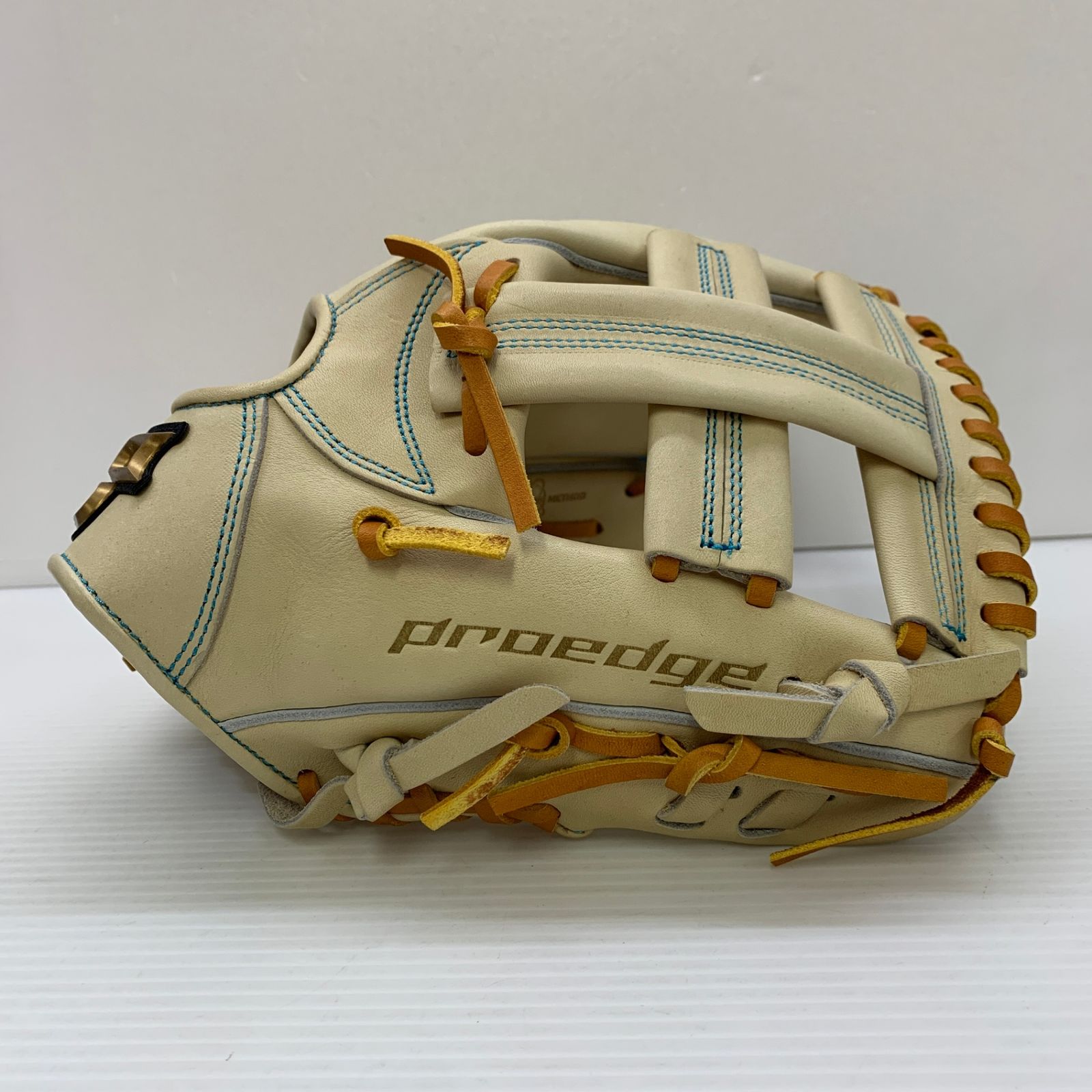 エスエスケイ SSK プロエッジ 硬式 大人 一般 内野手用 グローブ グラブ 右投げ グローブ袋付き 野球 7140