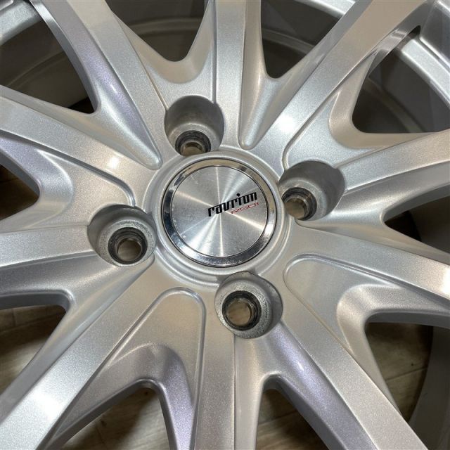 ロッキー 4穴車