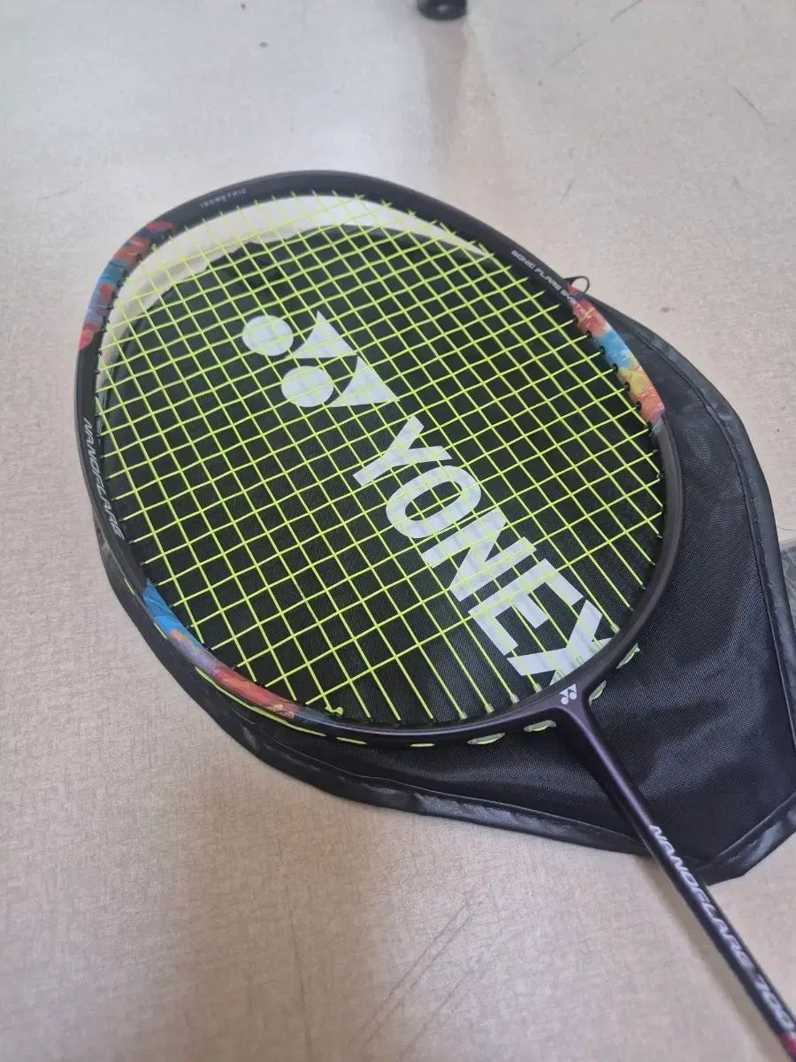 YONEX ヨネックス ₍ナノフ 700 プロ 4 U バドミントン ラケット