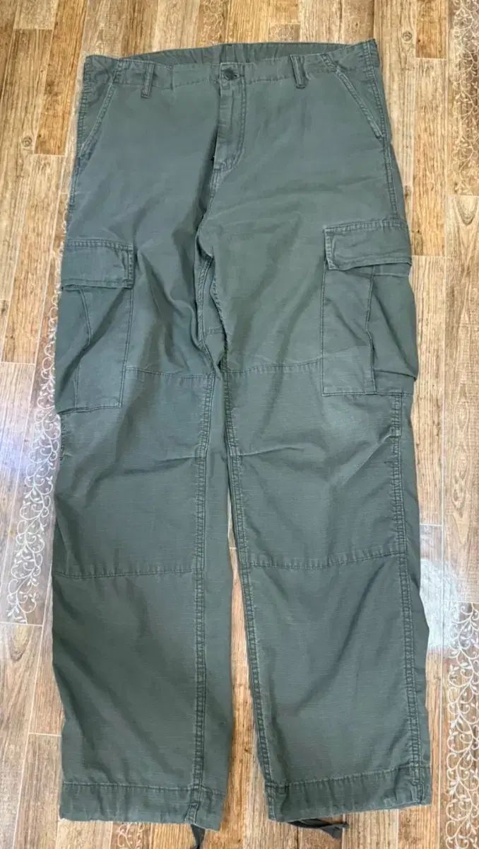 カーハート レギュラー カーゴパンツ 36 x 32 サイズ
